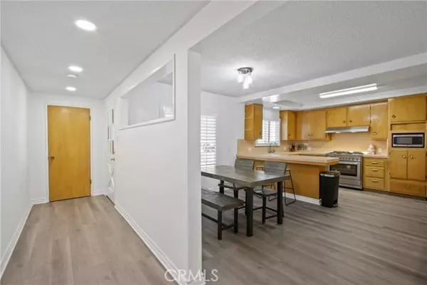 Bellflower, CA 90706,16222 Oregon