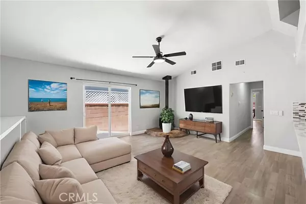 Lancaster, CA 93535,44328 Foxton