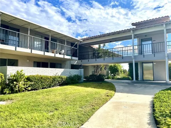 2294 Via Puerta, #D, Laguna Woods, CA 92637