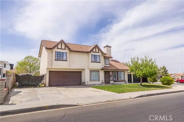 37543 Monarch ST, Palmdale, CA 93552