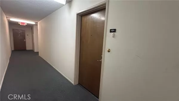 Los Angeles, CA 90042,4239 Via Arbolada 101