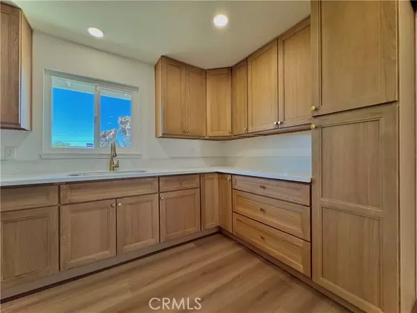 Rialto, CA 92376,1005 N Alice AVE