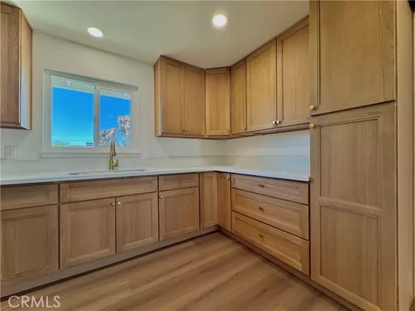 Rialto, CA 92376,1005 N Alice AVE