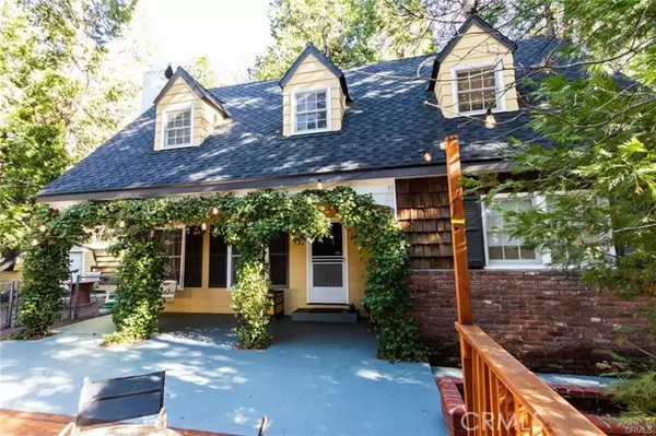 Lake Arrowhead, CA 92352,222 Holiday DR