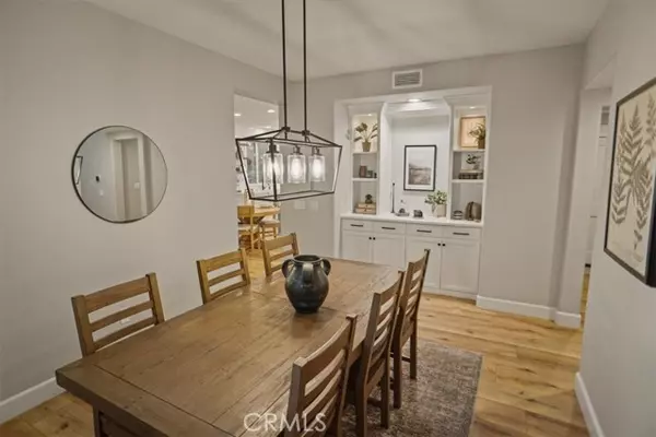 Saugus, CA 91350,28211 Lorita LN