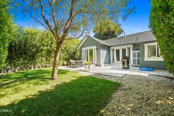 West Hollywood, CA 90046,936 N Harper AVE