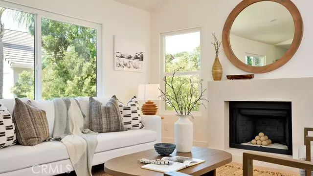 Lake Forest, CA 92610,11 Jameson