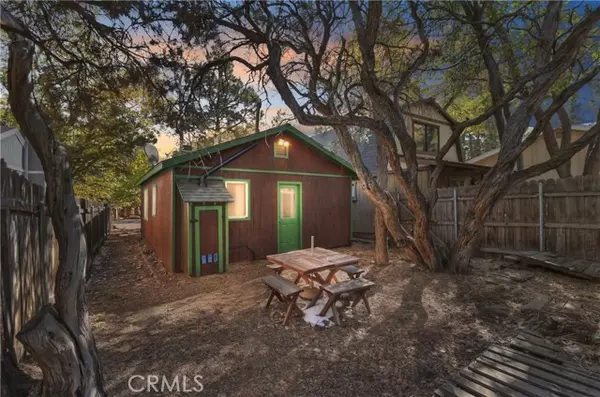 Sugarloaf, CA 92386,402 Highland