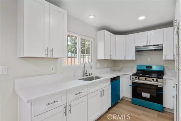 San Bernardino, CA 92410,977 N G