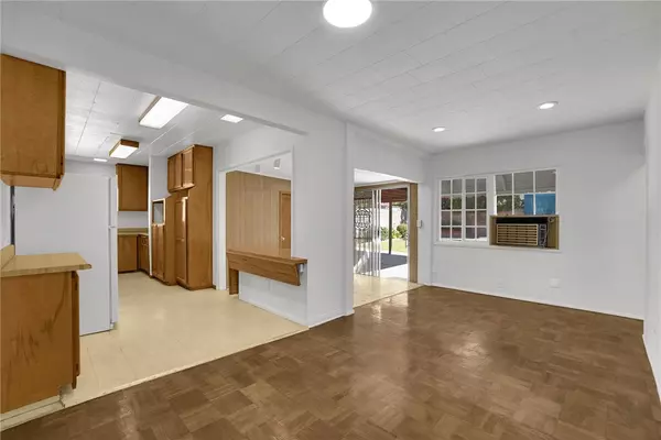 Los Angeles, CA 90032,1860 N Rowan