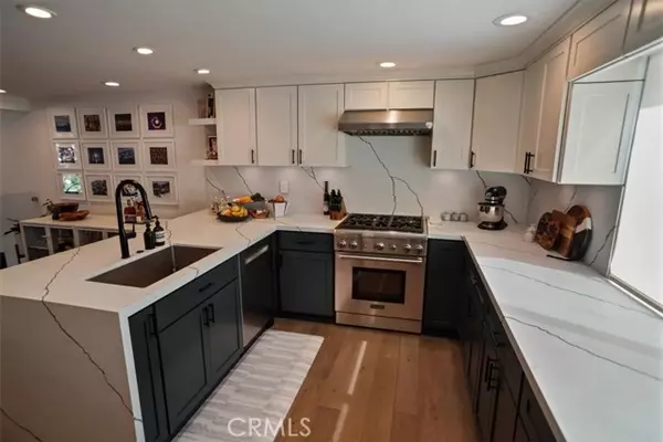 Burbank, CA 91505,4426 W Kling ST