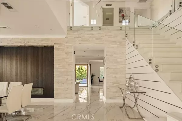 West Hills, CA 91304,24320 Sterling RNCH