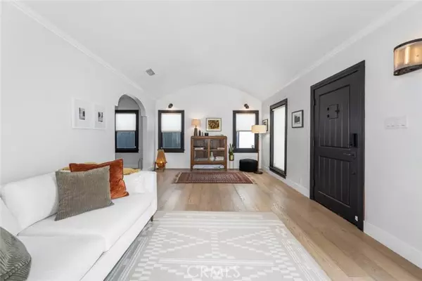 Long Beach, CA 90803,245 Covina AVE