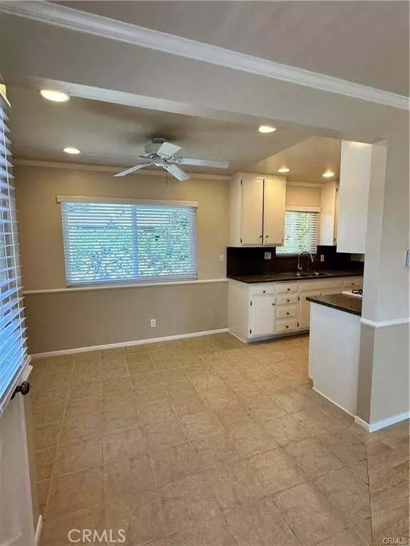 Costa Mesa, CA 92627,372 20th ST C