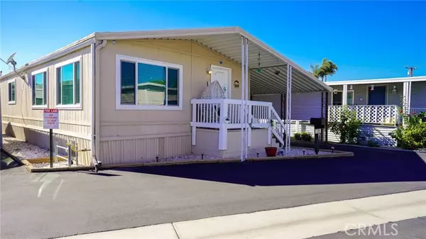 5200 Heil Ave 18, Huntington Beach, CA 92649