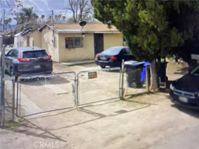 24549 CT, San Bernardino, CA 92410