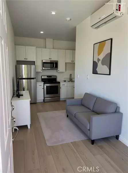 14317 Herron, Sylmar, CA 91342