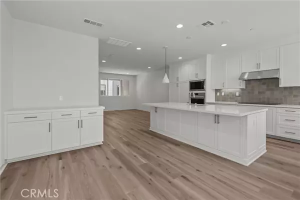 2524 Elderberry LN, Carlsbad, CA 92008