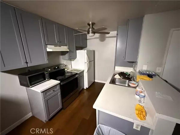 23276 Orange AVE 5, Lake Forest, CA 92630