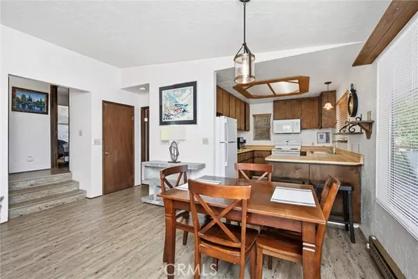 Clearlake Oaks, CA 95423,11664 Lakeview DR