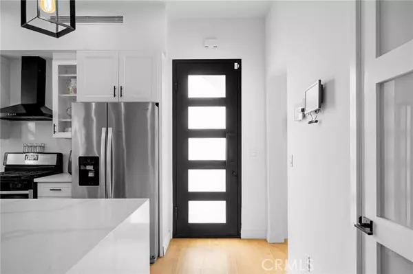 Northridge, CA 91343,9462 N Odessa AVE