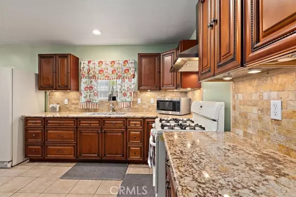 Banning, CA 92220,2914 W Wilson