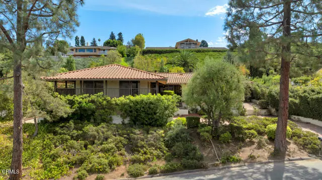 Camarillo, CA 93010,880 Grada AVE