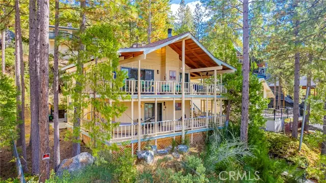 Bass Lake, CA 93604,37739 Shoreline