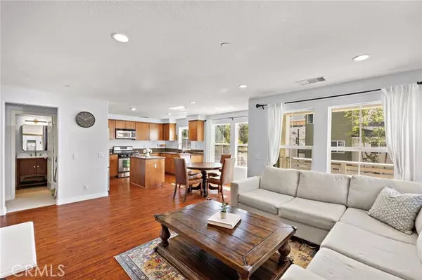 Ladera Ranch, CA 92694,73 Platinum