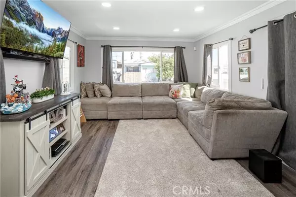 Montclair, CA 91763,4161 Mission BLD 2