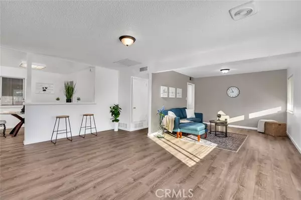 Los Banos, CA 93635,941 Granada