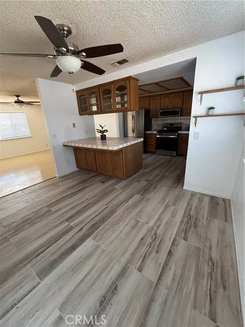 Paso Robles, CA 93446,5180 Deer Creek WAY