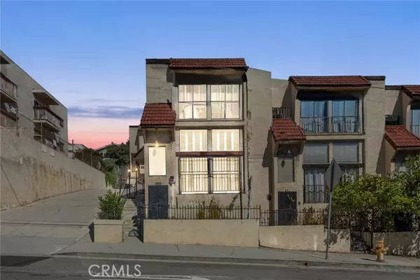 Los Angeles, CA 90012,925 W College