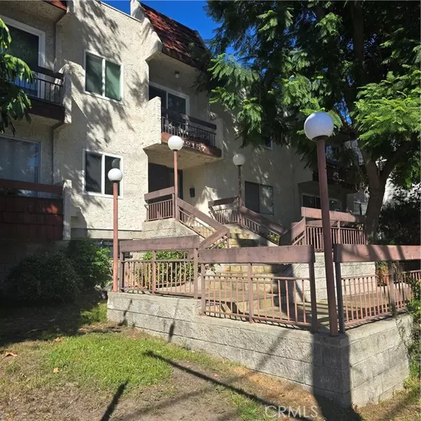 12157 Moorpark ST 206, Studio City, CA 91604