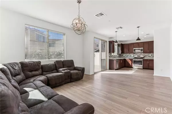 Lake Elsinore, CA 92532,24201 Carnation