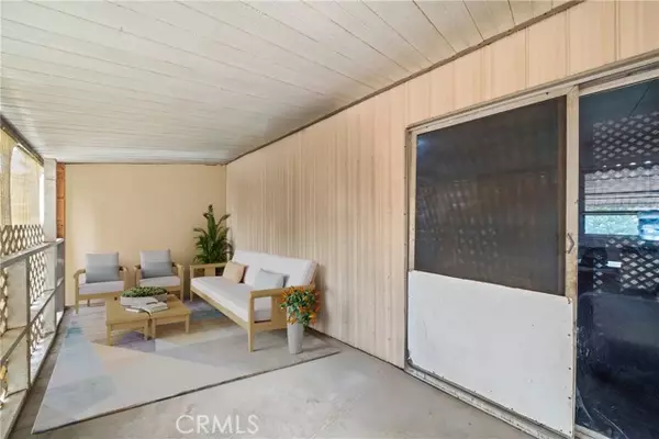 San Bernardino, CA 92410,2640 W Rialto AVE 20