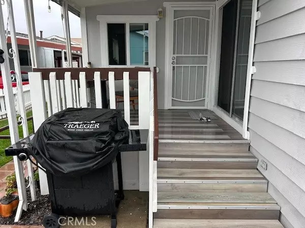 Westminster, CA 92683,15621 Beach BLD 74