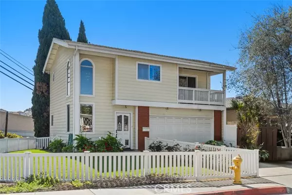 San Clemente, CA 92672,137 W Avenida Cornelio