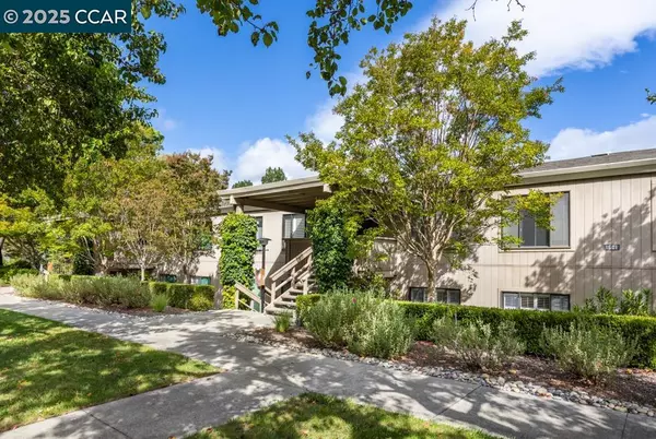 1601 Canyonwood Ct 8, Walnut Creek, CA 94595