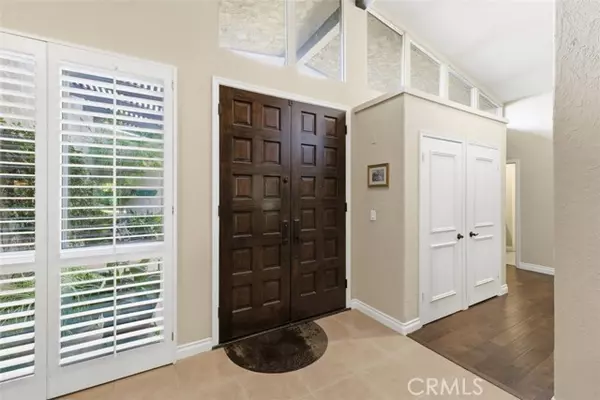 Calabasas, CA 91302,22612 Paul Revere