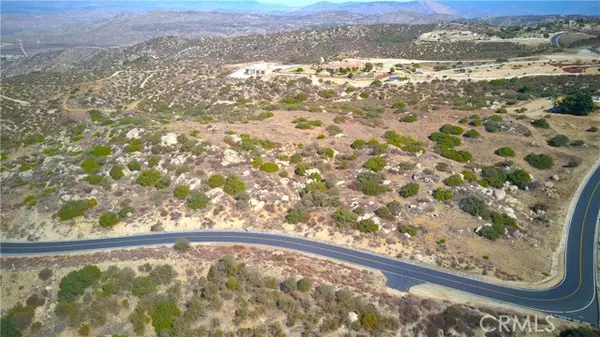 22990 Maclean RNCH, Homeland, CA 92548