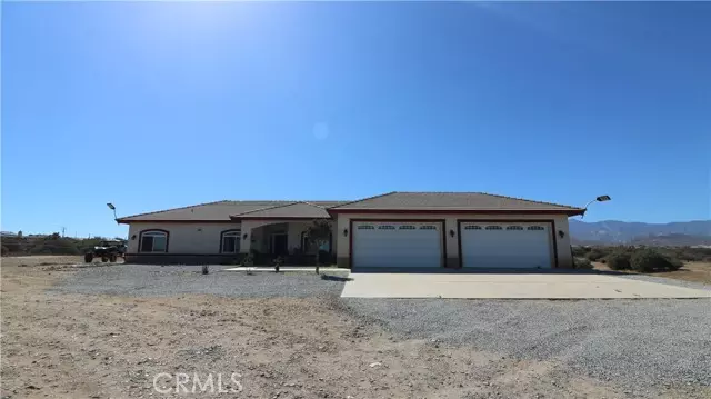 7445 Cedar, Phelan, CA 92371