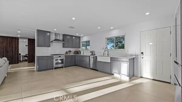 Yucca Valley, CA 92284,6381 Marvin DR