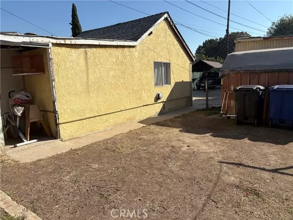 South Gate, CA 90280,8963 Bowman AVE