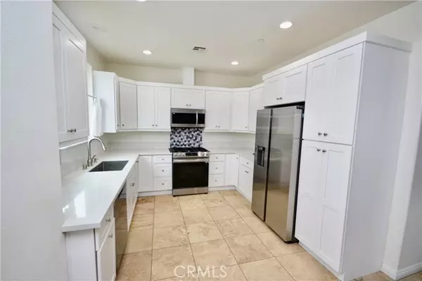 Vista, CA 92084,436 Avalon