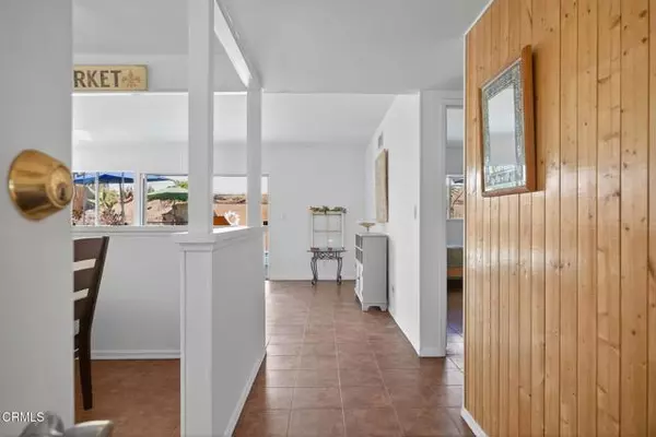 Simi Valley, CA 93065,2559 Cochran ST