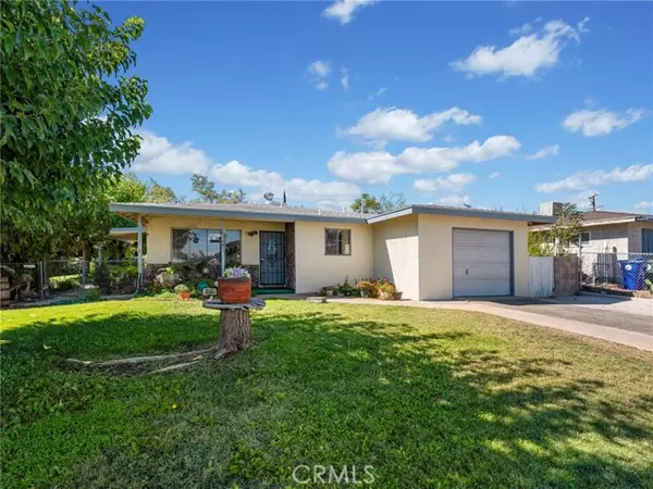 15102 Las Piedras DR, Victorville, CA 92395