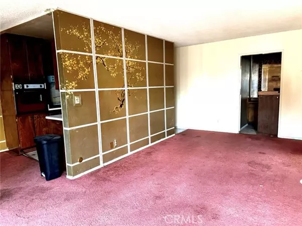 Los Angeles, CA 90020,360 S Kenmore 302