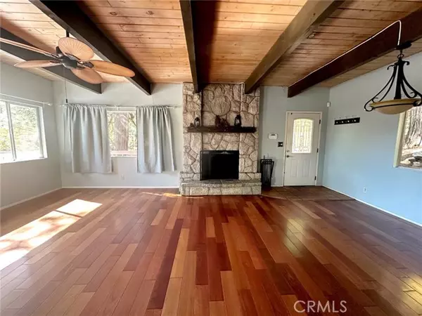 Lake Arrowhead, CA 92352,27300 Bernina