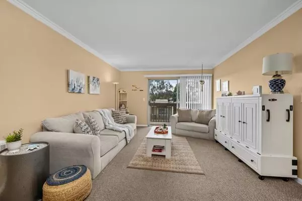 Oceanside, CA 92054,432 Edgehill LN 134